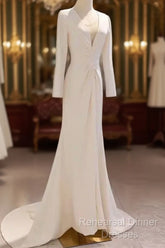 Sexy Mermaid Long Sleeves V Neckline Satin White Long Wedding Dresses Brides Dress